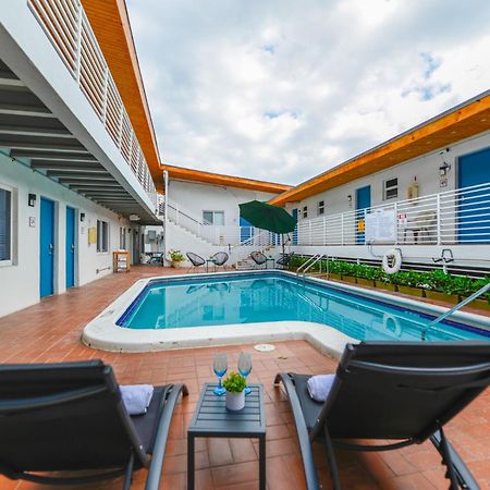 Fantastic Studio At The Beach With Parking&Pool - M43 Hollywood Zewnętrze zdjęcie