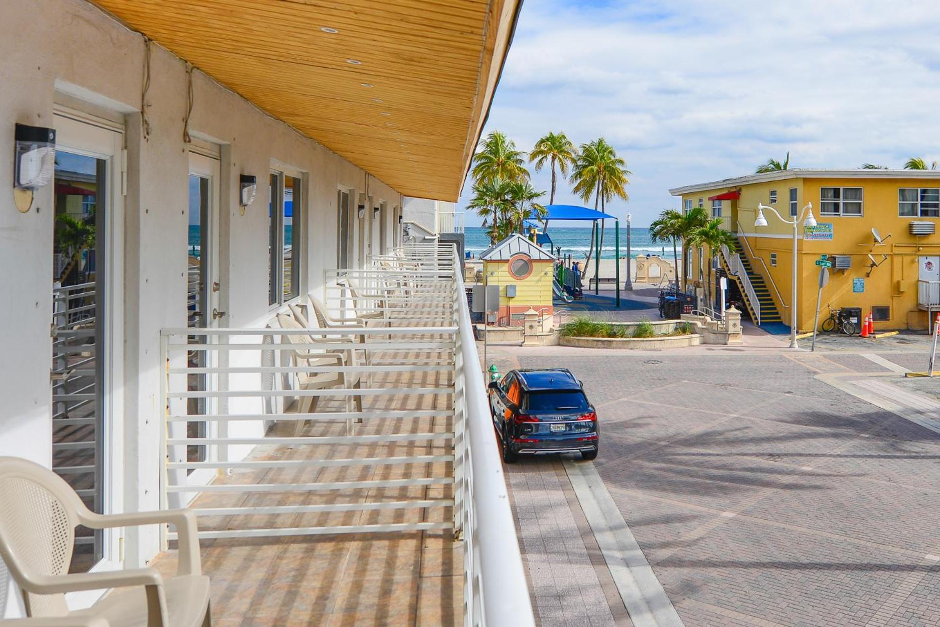 Fantastic Studio At The Beach With Parking&Pool - M43 Hollywood Zewnętrze zdjęcie